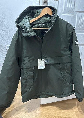 Pull and bear kanguru mont