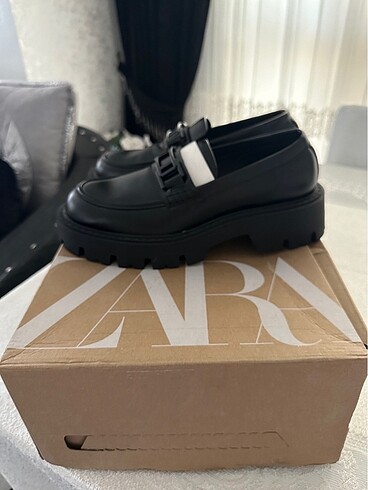 ZARA MAKOSEN AYAKKABI