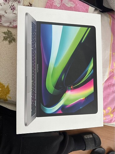 Beden Renk Apple MacBook Pro 13 İnch