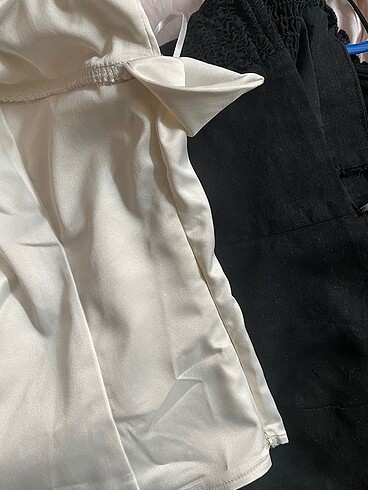 l Beden ten rengi Renk Bershka saten top