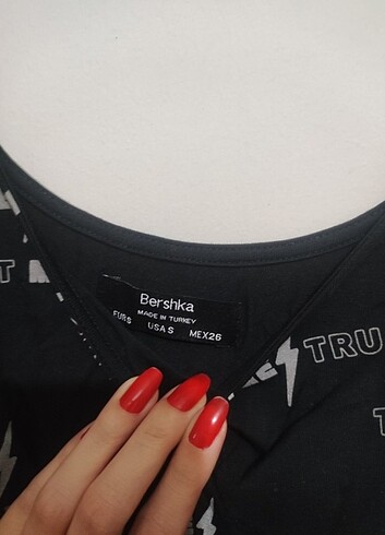 s Beden Bershka elbise