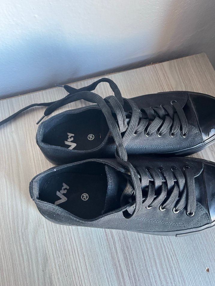 Siyah Minimalist Kadın Sneakers - Görsel 2
