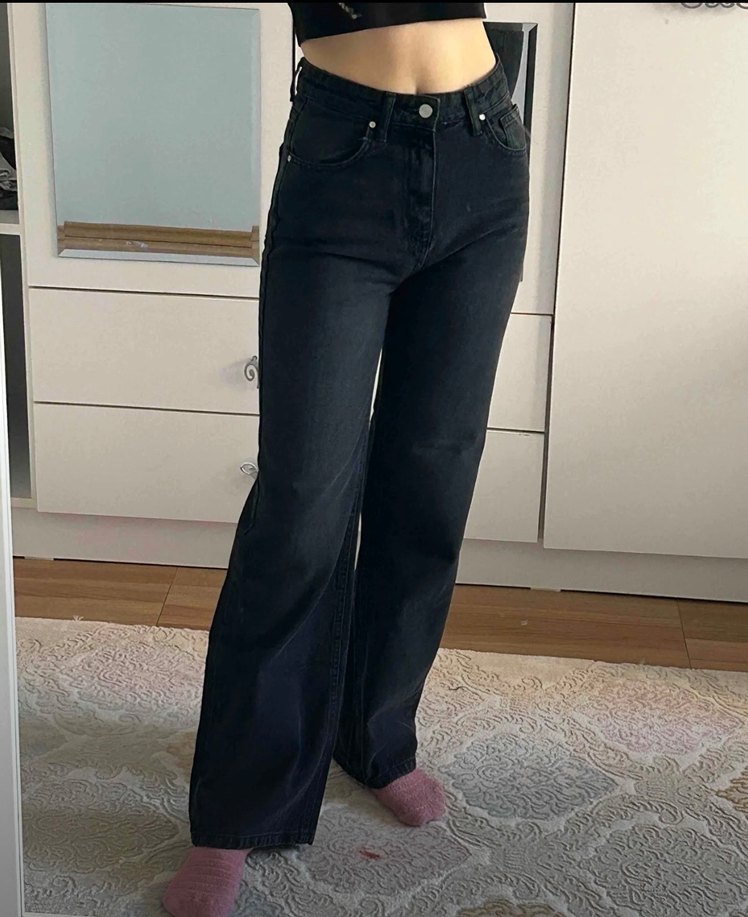 Siyah Bol Kesim Kadın Kot Pantolon - Görsel 2