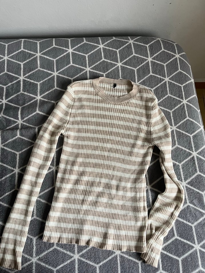 Bej Renkli Boğazlı Triko Kadın Kazak - Görsel 4