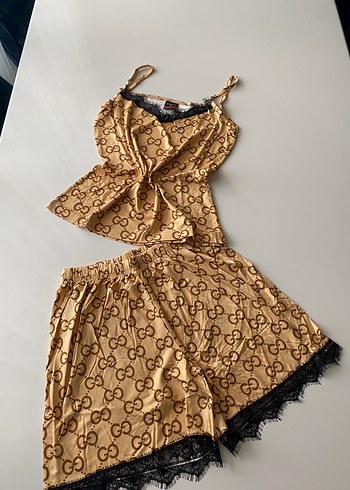 Kahverengi Desenli Askılı Mini Pijama Takımı