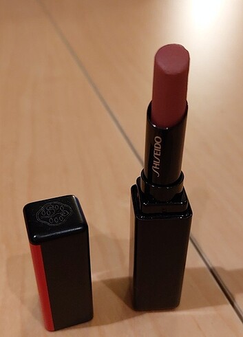 Shiseido ruj 