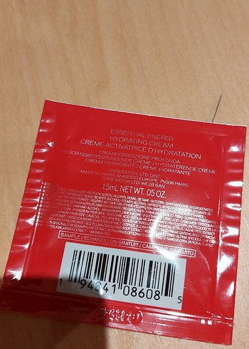 Beden Renk Shiseido Essential Energy Nemlendirici Krem