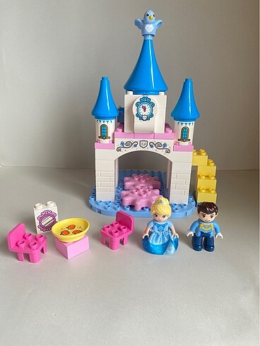 Lego duplo sindirella şato