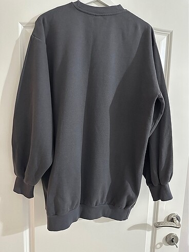 H&M SWEATSHIRT