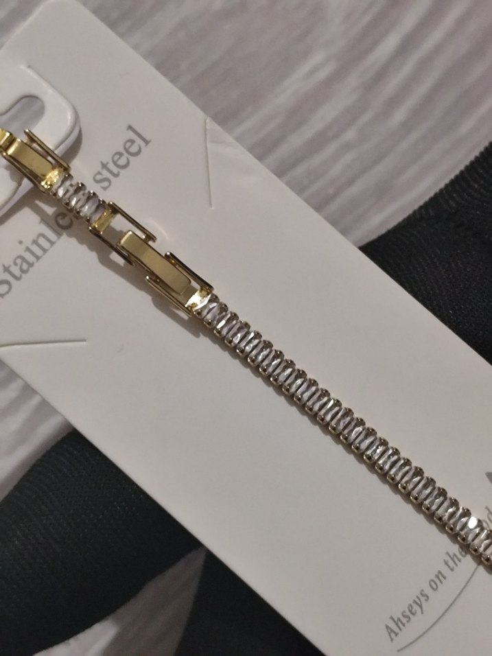 Kadın Altın Renk Fermuarlı Bileklik - Görsel 2