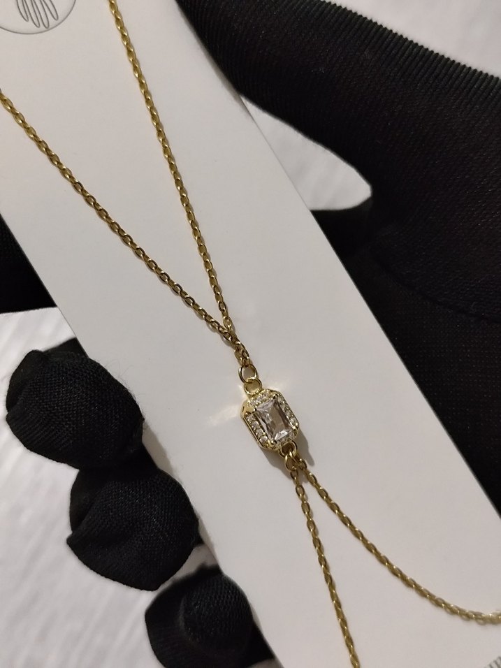 Minimalist Altın Renk Zincir Detaylı Kadın El Zinciri - Görsel 2