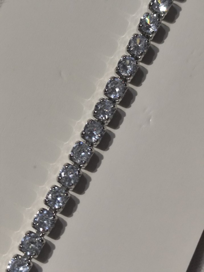 Gri Parlak Taşlı Kadın Bileklik - Görsel 4