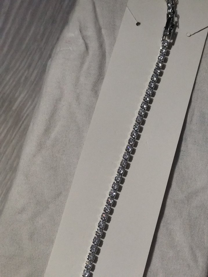 Gri Parlak Taşlı Kadın Bileklik - Görsel 3