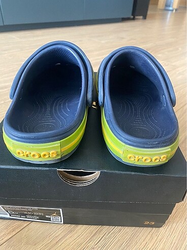 33 Beden lacivert Renk Erkek çocuk crocs