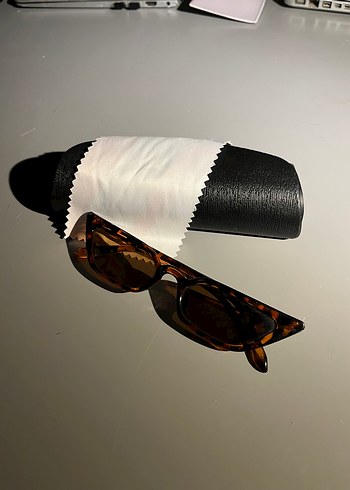 Kahverengi Leopar Desenli Vintage Kadın Gözlüğü - Görsel 2