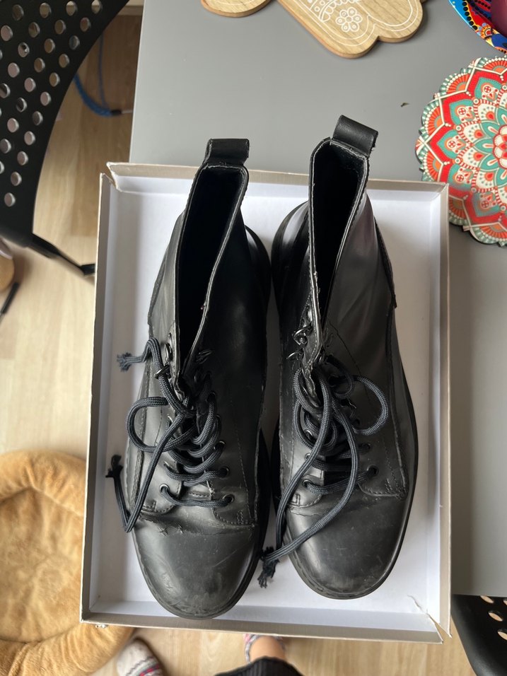 Erkek Bağcıklı Siyah Bot Bershka - Görsel 2