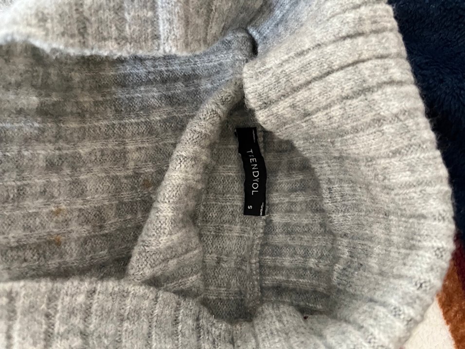 Gri Balıkçı Yaka Örgü Kadın Kazak - Görsel 3