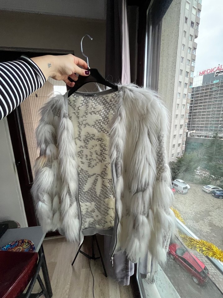 Beyaz Kadın Kürk Detaylı Hırka Zara - Görsel 2