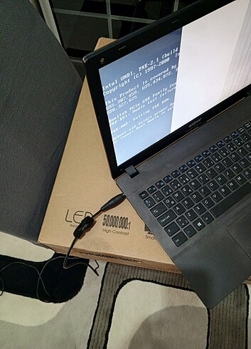 Beden Exper i3 laptop ekran kırık hdd yok parça amaçlı