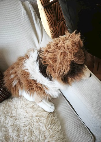 Kahverengi ve Gri Peluş Köpek Oyuncak - Görsel 2