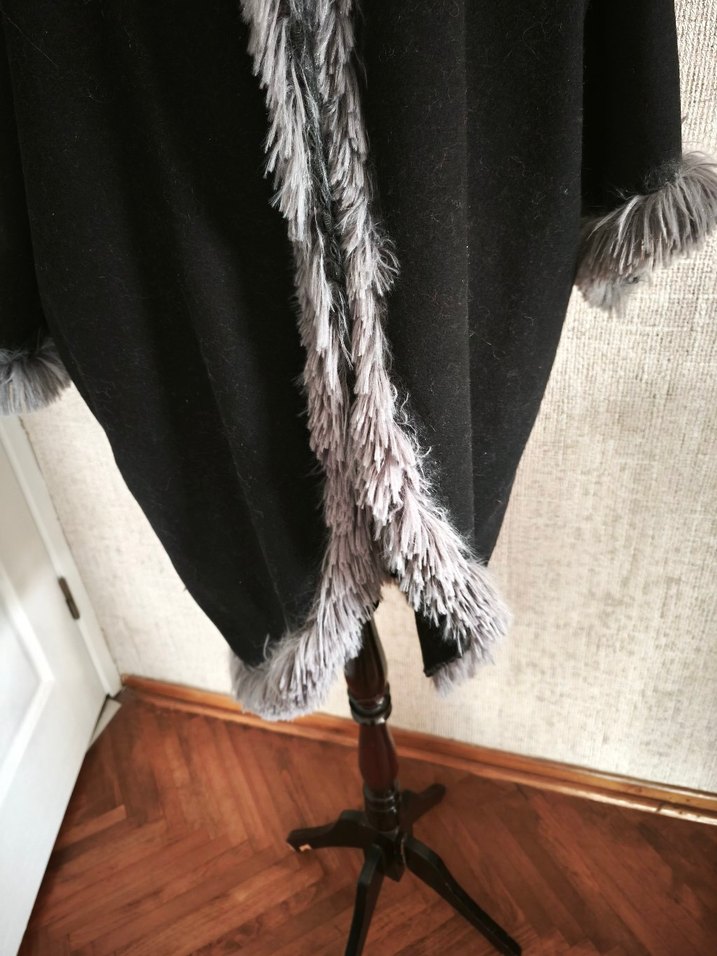 Kadın Gri Uzun Peluş Kürk Detaylı manto - Görsel 3