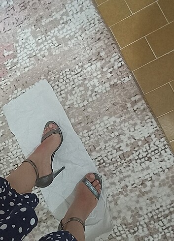 Topuklu ayakkabi - Görsel 6