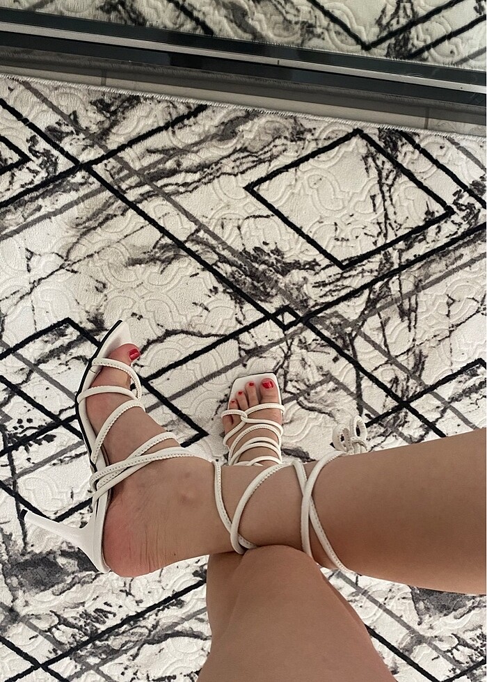 İpli topuklu ayakkabı - Görsel 3