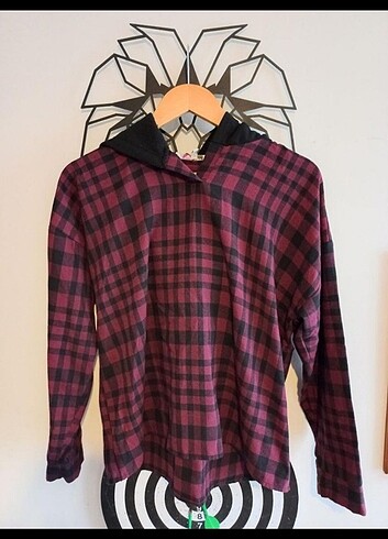 Kapsonlu sweatshirt 