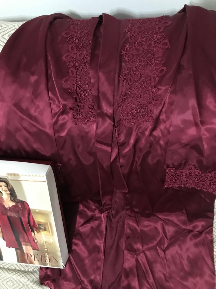 Bordo İşlemeli Mini Kadın Saten Gecelik Takımı - Görsel 5