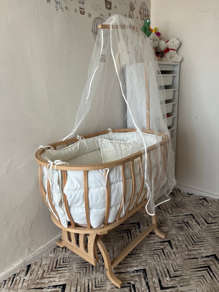 Ahşap sallanabilir ve tekerlekli sepet beşik - Görsel 2