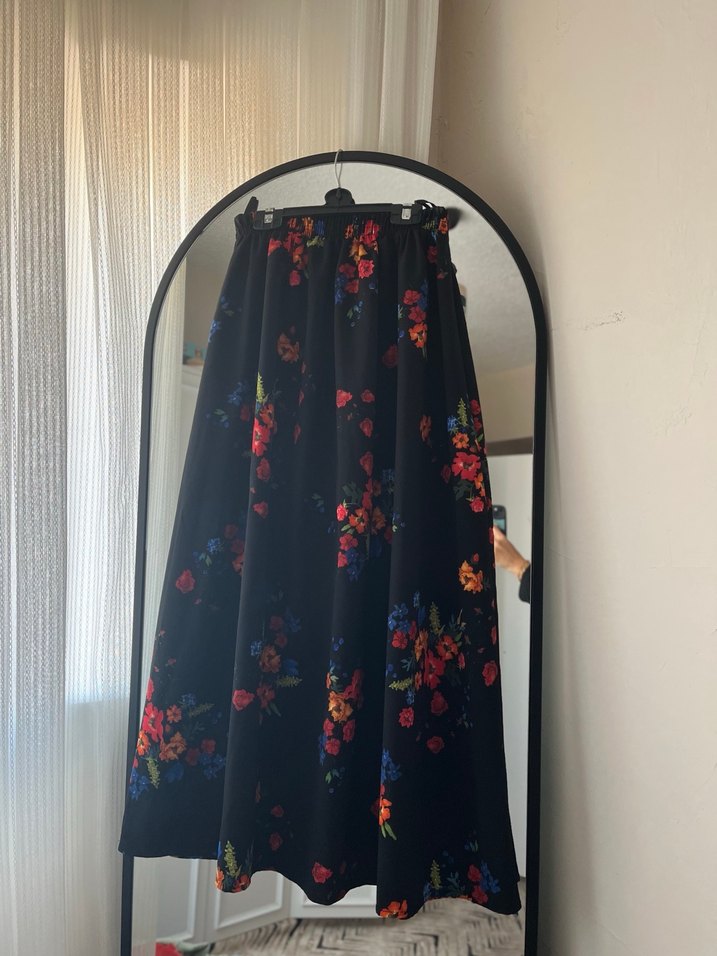 Çiçek Desenli Uzun Bohem Etek - Görsel 2