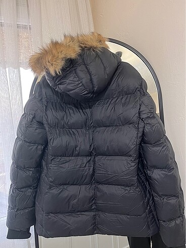 40 Beden siyah Renk Kürklü Mont