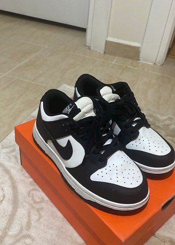 37,5 Beden Nike dunk low Kadın Spor Ayakkabı