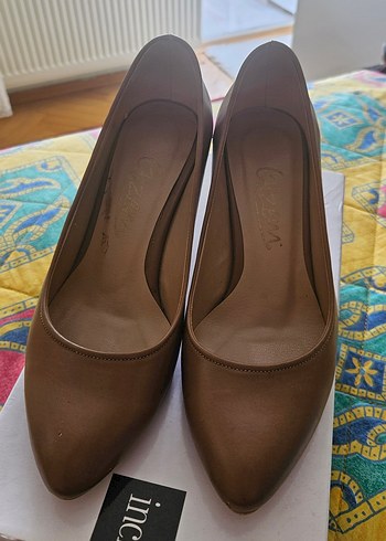 Bej Deri Kadın Dolgu Topuklu Stiletto