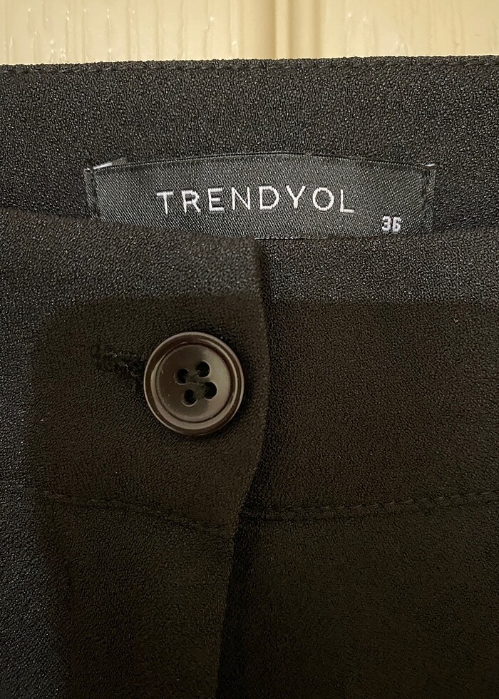 Trendyol milla siyah ispanyol yırtmaçlı pantolon s 36 - Görsel 3