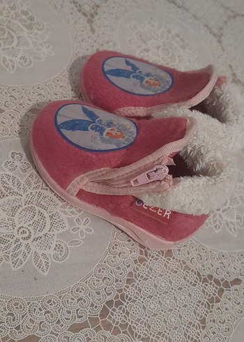 Gezer Kız Çocuk Pembe Sıcak Terlikler Velcro