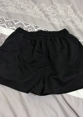 Siyah Pamuklu Mini Rahat Şort - Görsel 2