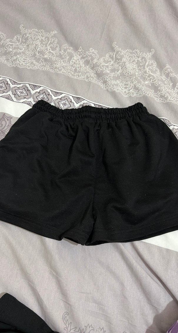 Siyah Pamuklu Mini Rahat Şort - Görsel 2