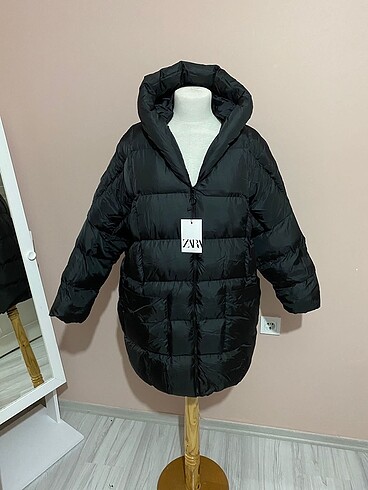 Zara Zara şişme oversize mont