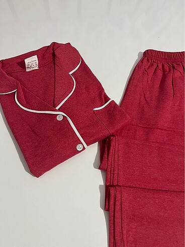 xl Beden Düğmeli uzun kol pijama takımı