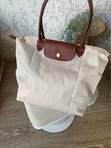 Longchamp LONGCHAMP KOL ÇANTASI BÜYÜK BOY