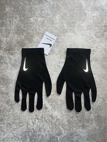 Nike Eldiven