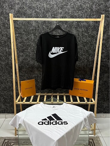 Adidas tişört
