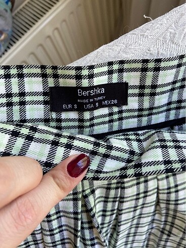 Bershka Pileli Mini Etek - Görsel 4