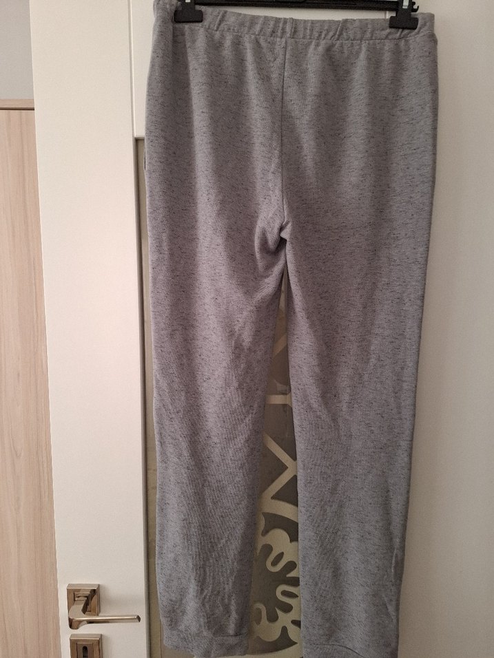 Gri Bol Kesim Kadın Keten Eşofman - Görsel 4