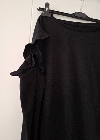 Siyah Fırfırlı Uzun Kollu Bluz - Görsel 2