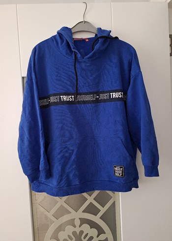 Kapüşonlu, Kuşaklı Mavi Sweatshirt - Görsel 2