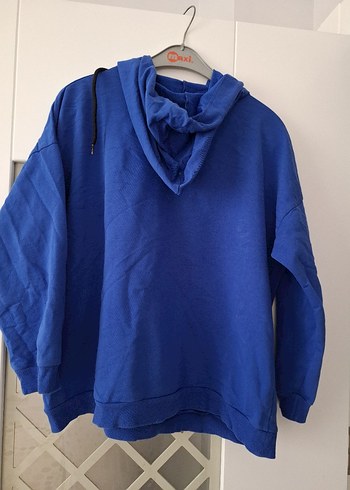 Kapüşonlu, Kuşaklı Mavi Sweatshirt - Görsel 5