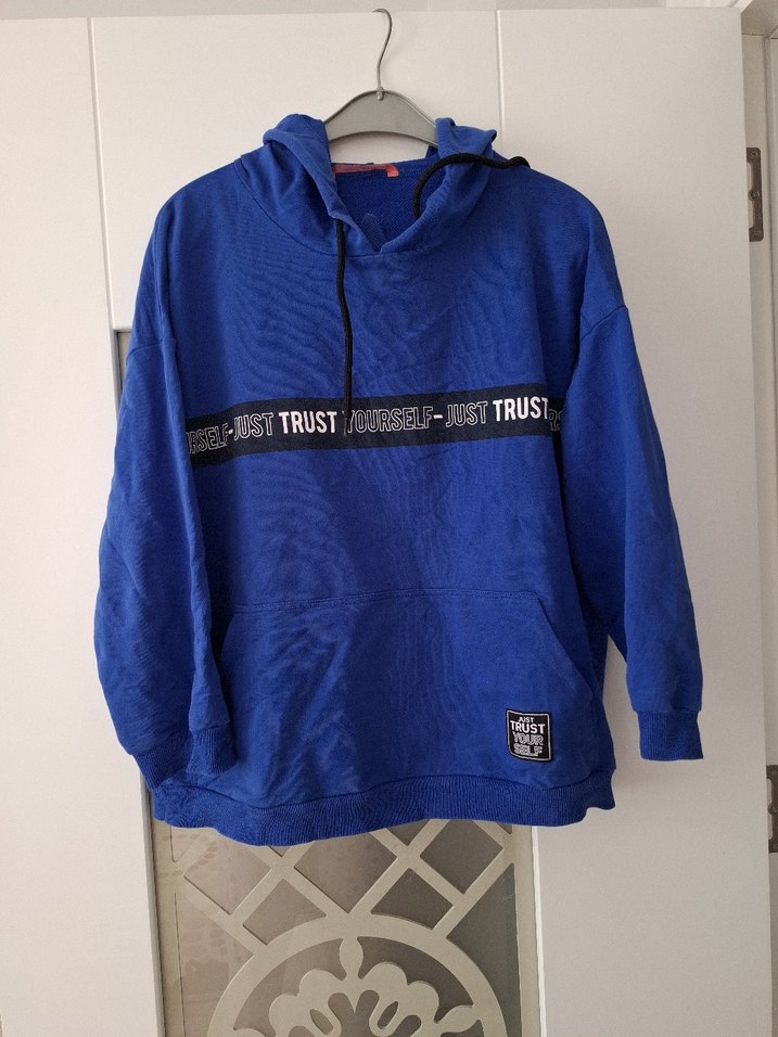 Kapüşonlu, Kuşaklı Mavi Sweatshirt - Görsel 2