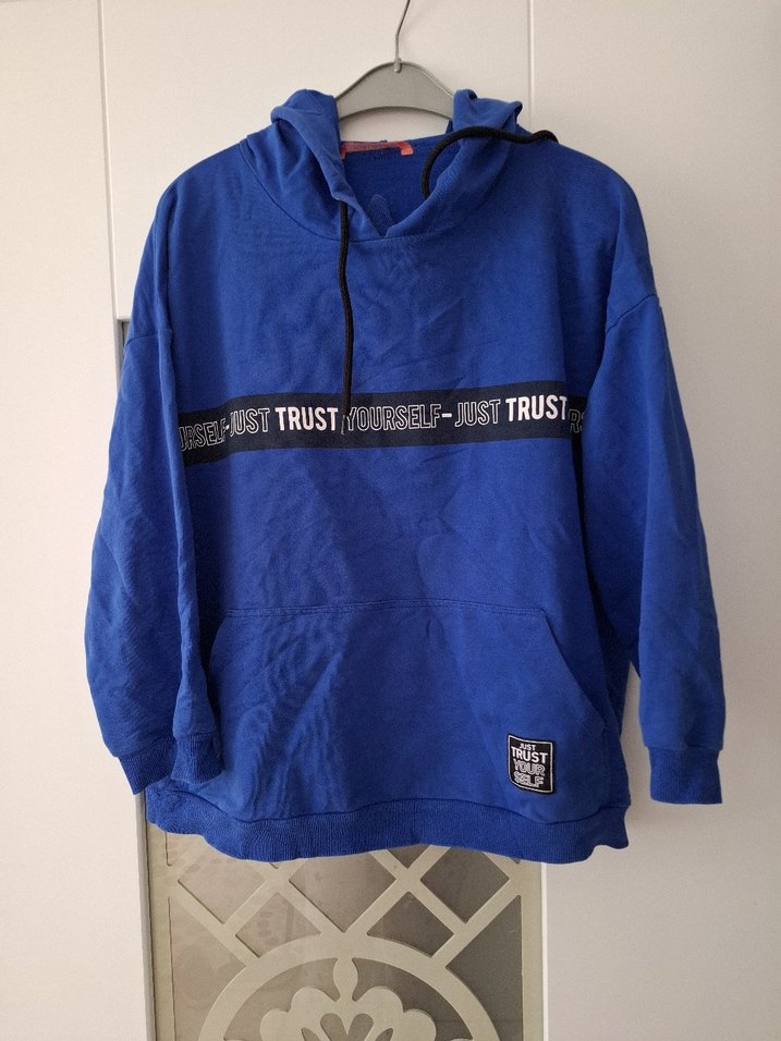 Kapüşonlu, Kuşaklı Mavi Sweatshirt - Görsel 3